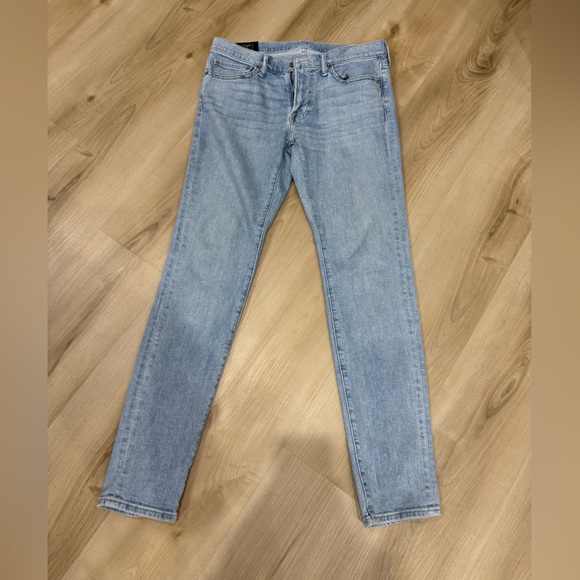 Abercrombie & Fitch Light Blue Denim Jeans - Picture 4 of 7